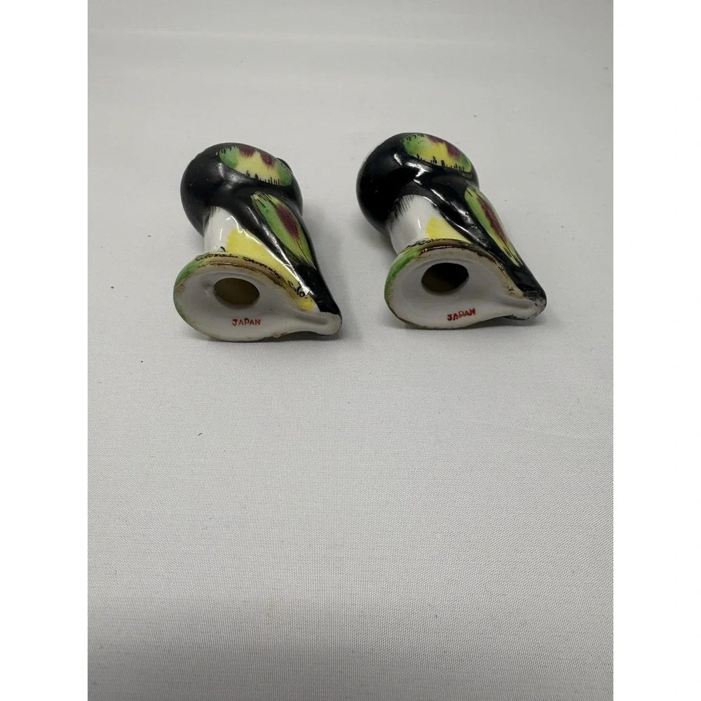 Hand Painted Puffy Bird Salt Pepper Shakers Purple Yellow Green 2 1/4 Japan Colo